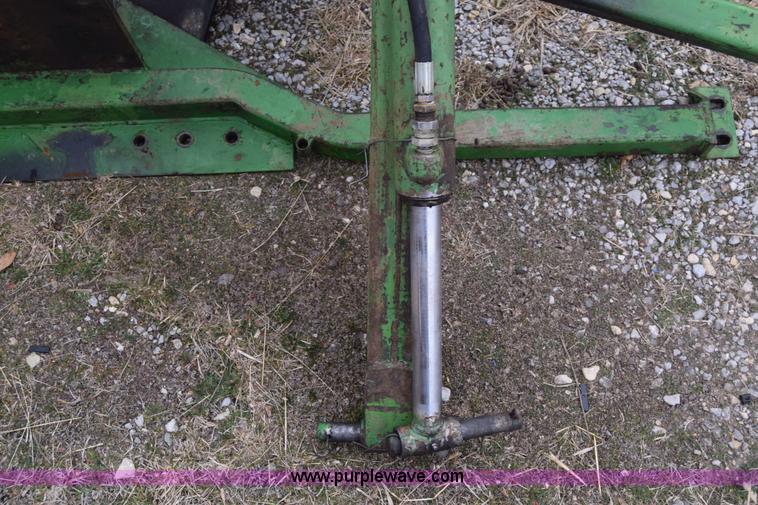 image for item L1024 John Deere loader