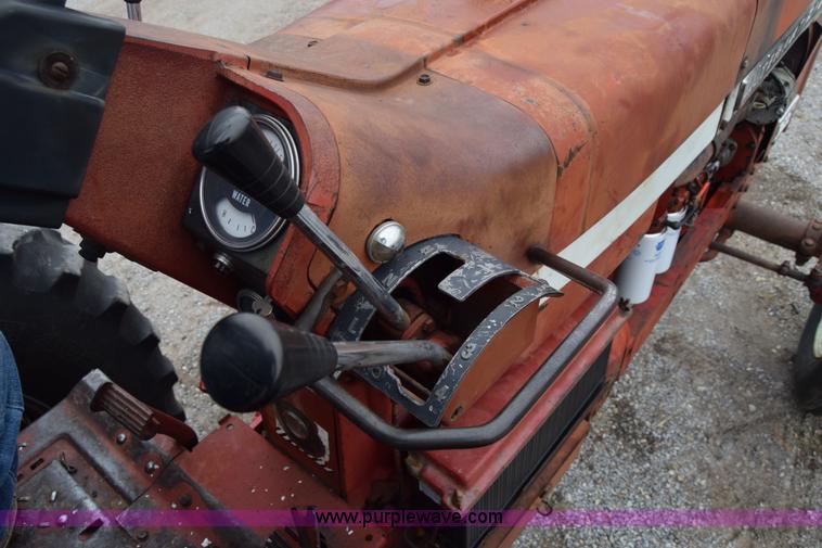 image for item L1025 International Farmall 1256 tractor