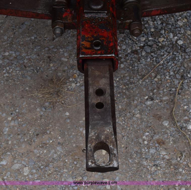 image for item L1025 International Farmall 1256 tractor