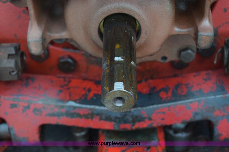 image for item L1025 International Farmall 1256 tractor