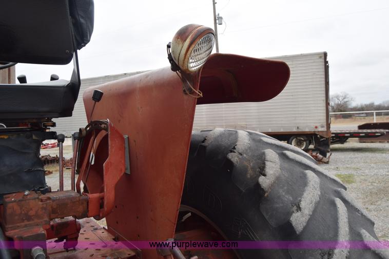 image for item L1025 International Farmall 1256 tractor