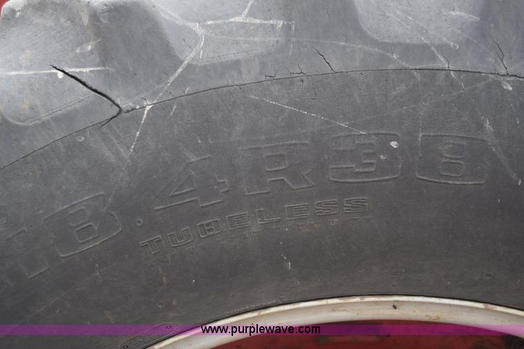 image for item L1025 International Farmall 1256 tractor