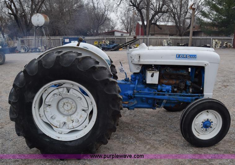 image for item L1026 Ford 4000 tractor