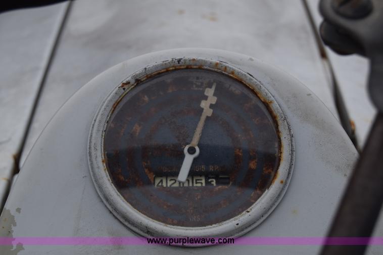 image for item L1026 Ford 4000 tractor