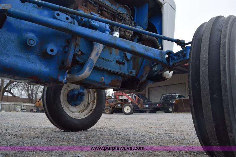 image for item L1026 Ford 4000 tractor