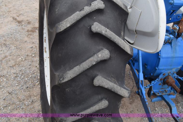 image for item L1026 Ford 4000 tractor