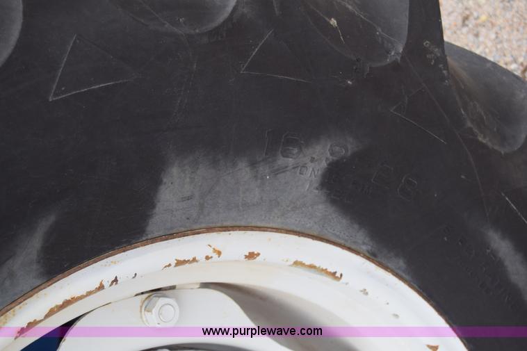 image for item L1026 Ford 4000 tractor