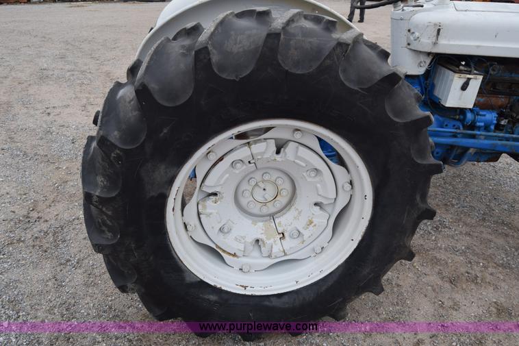 image for item L1026 Ford 4000 tractor