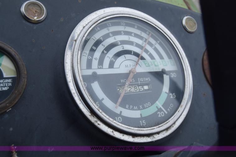 image for item L1052 John Deere 1020 tractor