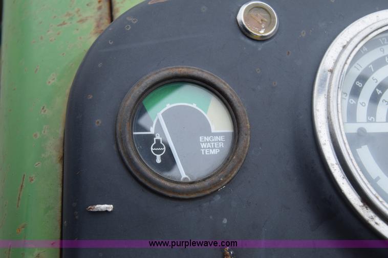 image for item L1052 John Deere 1020 tractor