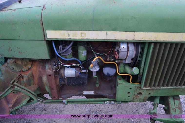 image for item L1052 John Deere 1020 tractor