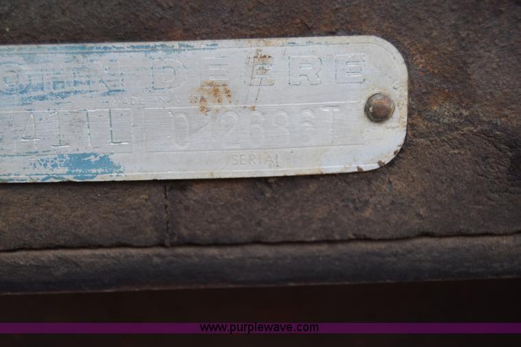 image for item L1052 John Deere 1020 tractor