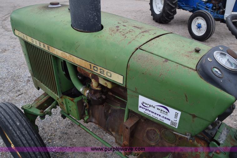 image for item L1052 John Deere 1020 tractor