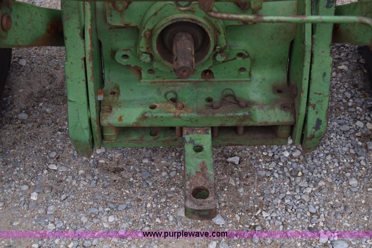 image for item L1052 John Deere 1020 tractor