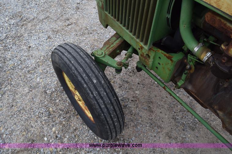image for item L1052 John Deere 1020 tractor