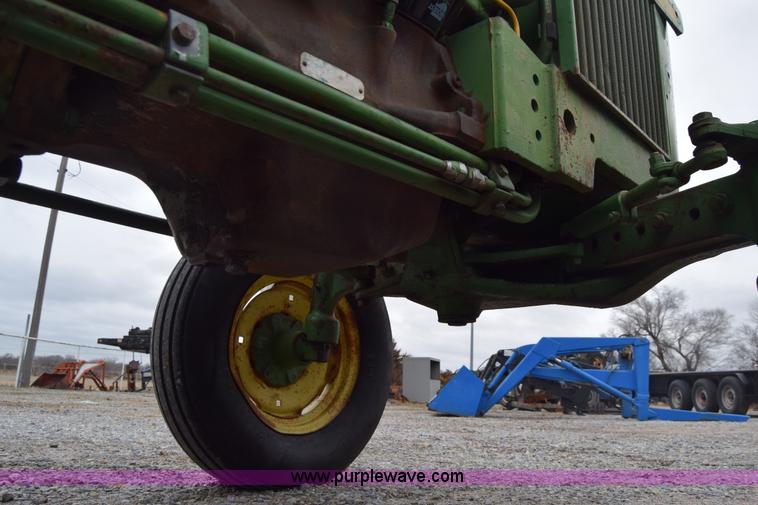 image for item L1052 John Deere 1020 tractor