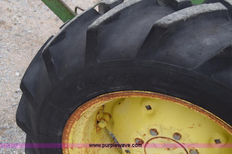 image for item L1052 John Deere 1020 tractor