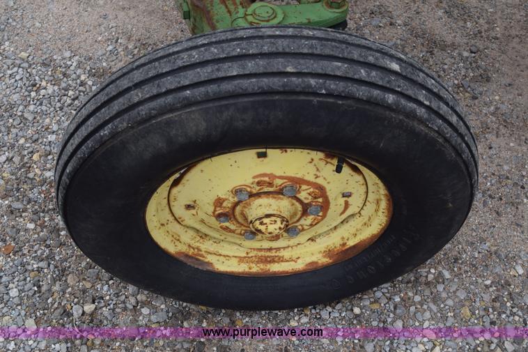 image for item L1052 John Deere 1020 tractor