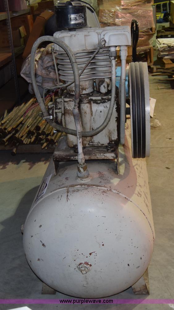 image for item L1070 Kellogg American air compressor