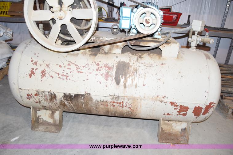 image for item L1070 Kellogg American air compressor