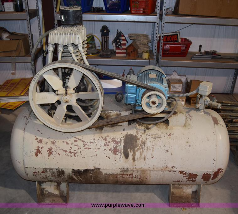 image for item L1070 Kellogg American air compressor