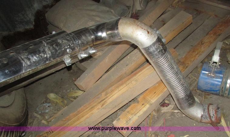 image for item AV9026 Assorted automotive parts