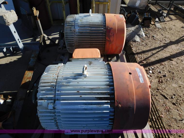 image for item AW9318 (2) Reliance electric motors