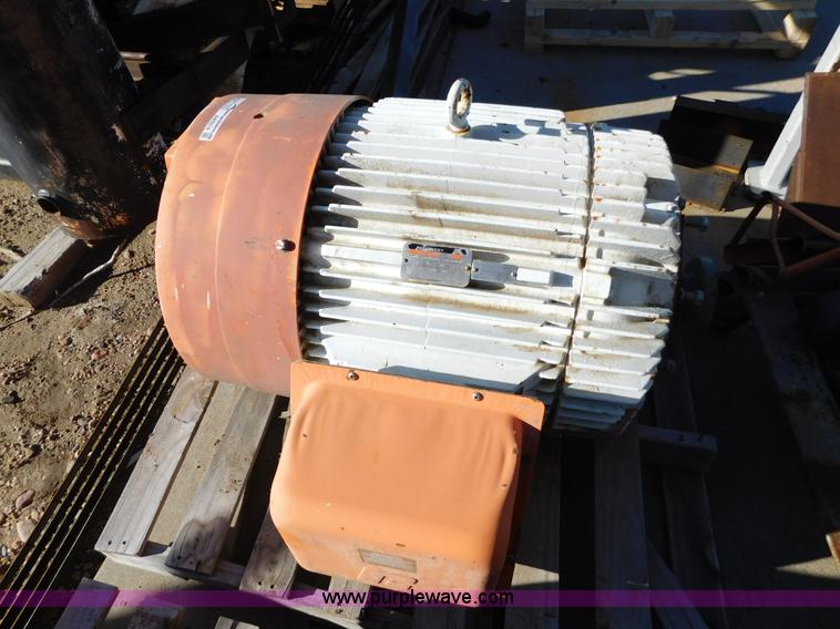 image for item AW9318 (2) Reliance electric motors