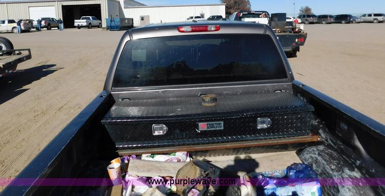 image for item AW9334 2007 Chevrolet Silverado 1500 Crew Cab pickup truck