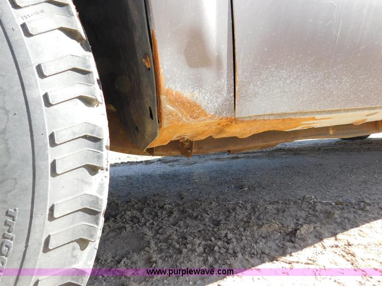 image for item AW9334 2007 Chevrolet Silverado 1500 Crew Cab pickup truck