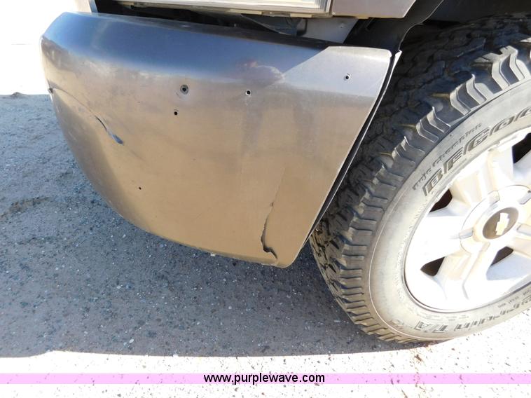 image for item AW9334 2007 Chevrolet Silverado 1500 Crew Cab pickup truck