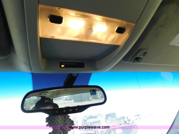 image for item AW9334 2007 Chevrolet Silverado 1500 Crew Cab pickup truck