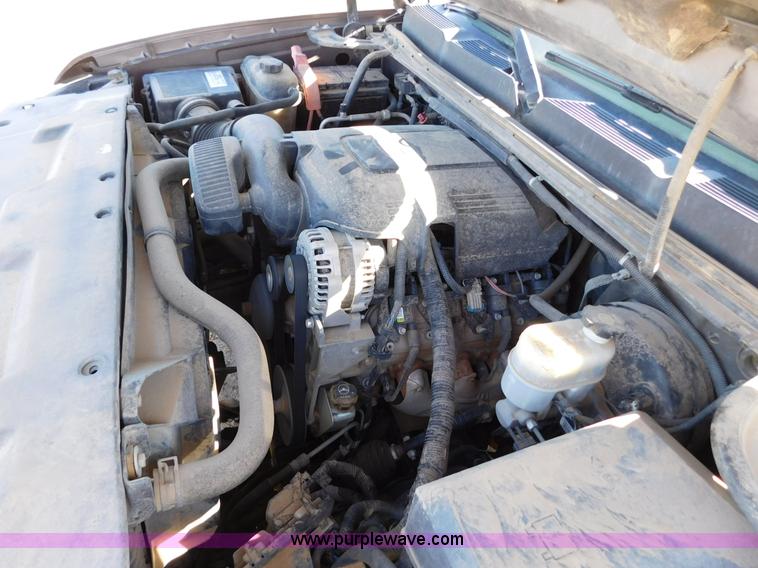 image for item AW9334 2007 Chevrolet Silverado 1500 Crew Cab pickup truck