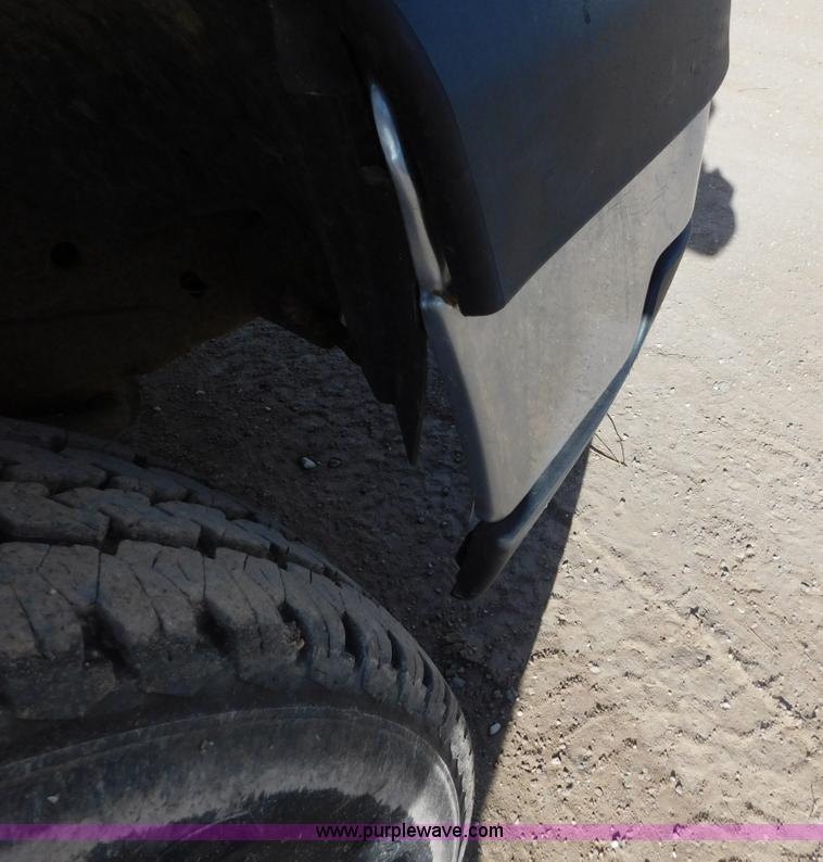 image for item AW9339 2006 Chevrolet Silverado 2500HD pickup truck