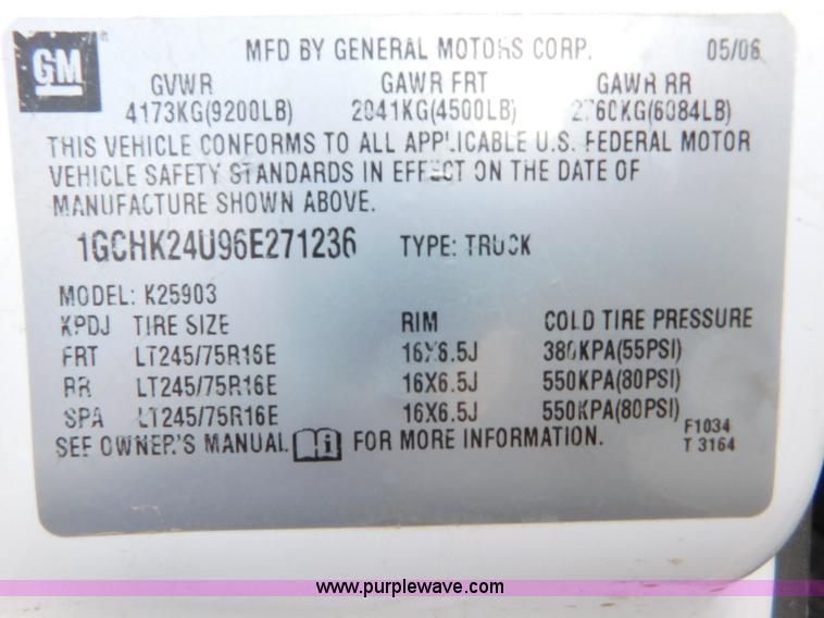 image for item AW9339 2006 Chevrolet Silverado 2500HD pickup truck