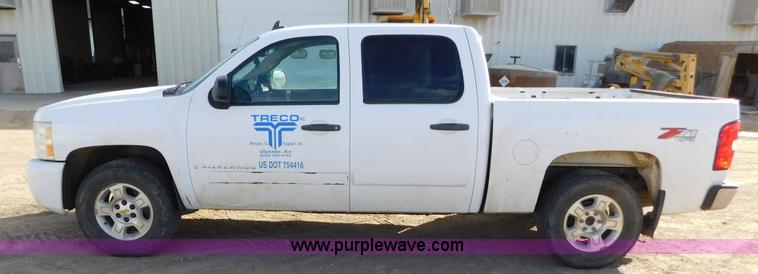 image for item AW9341 2008 Chevrolet Silverado 1500 Crew Cab pickup truck