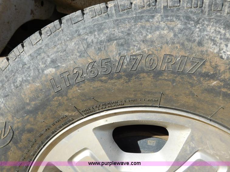 image for item AW9341 2008 Chevrolet Silverado 1500 Crew Cab pickup truck