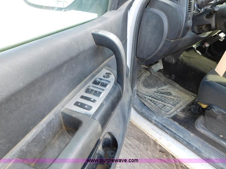 image for item AW9341 2008 Chevrolet Silverado 1500 Crew Cab pickup truck