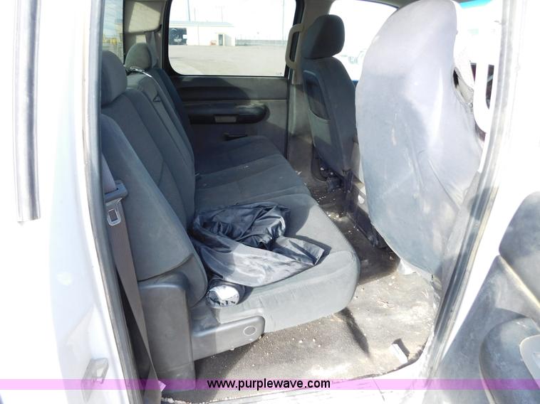 image for item AW9341 2008 Chevrolet Silverado 1500 Crew Cab pickup truck