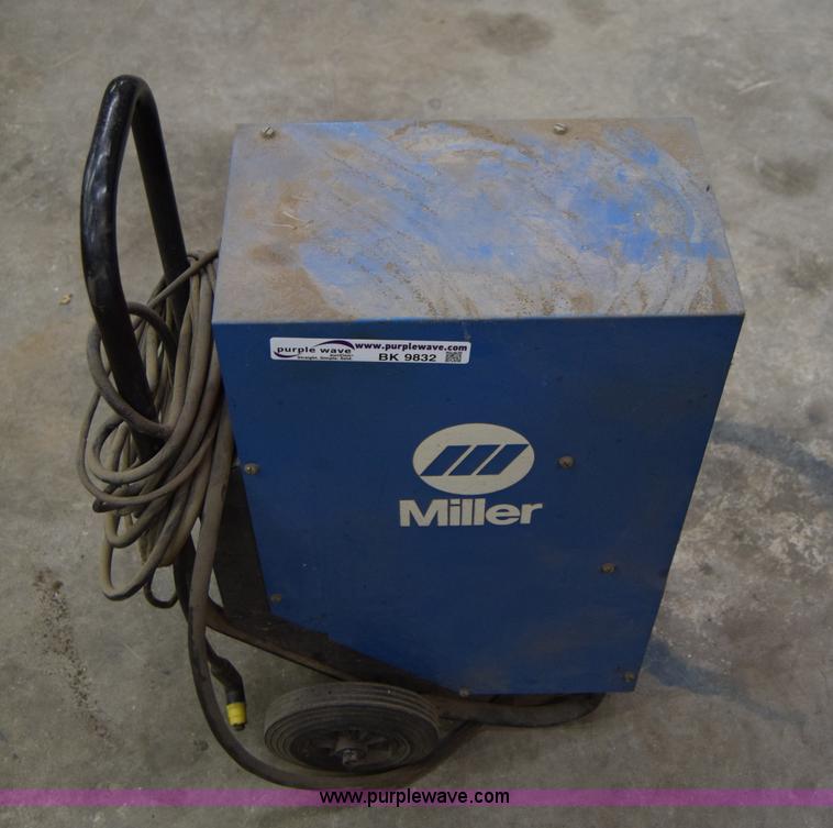 Miller Plazcut Jr. plasma cutter in Hutchinson, KS Item BK9832 sold