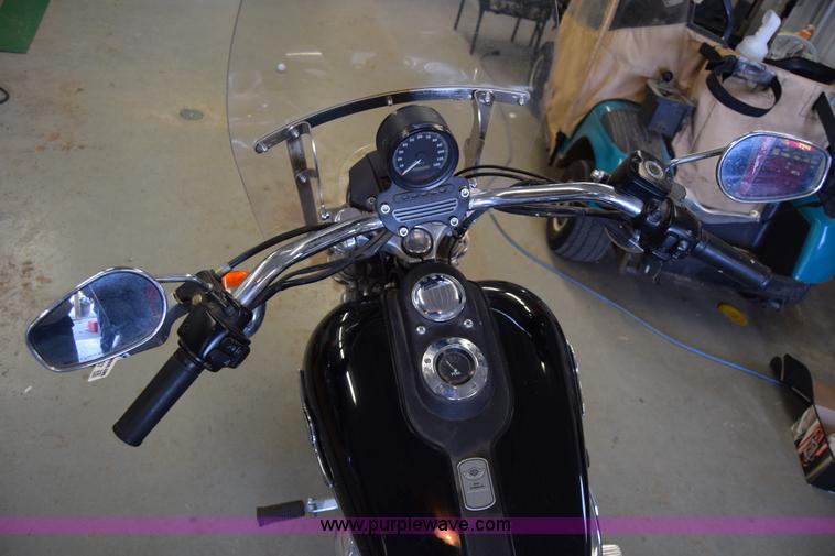 image for item BK9837 2003 Harley Davidson Super Glide motorcycle