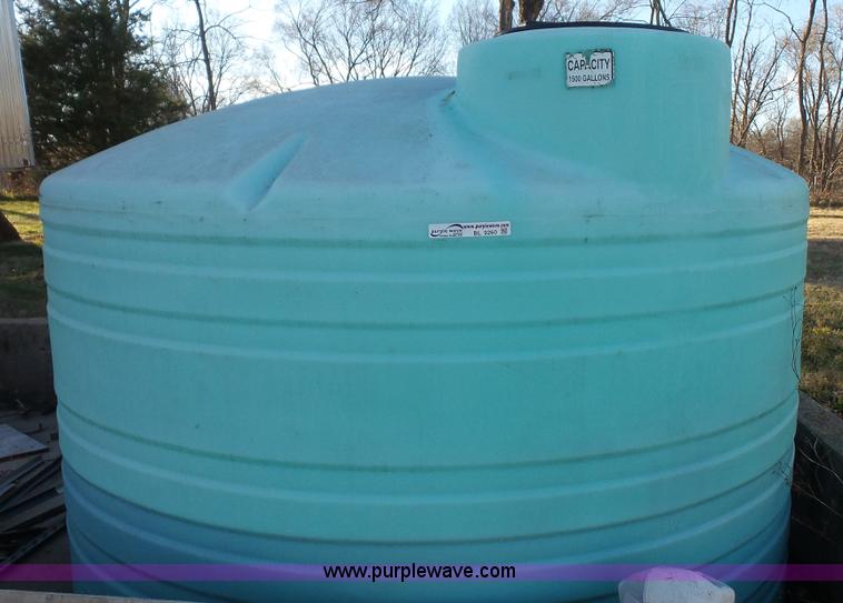 image for item BL9260 Poly tank