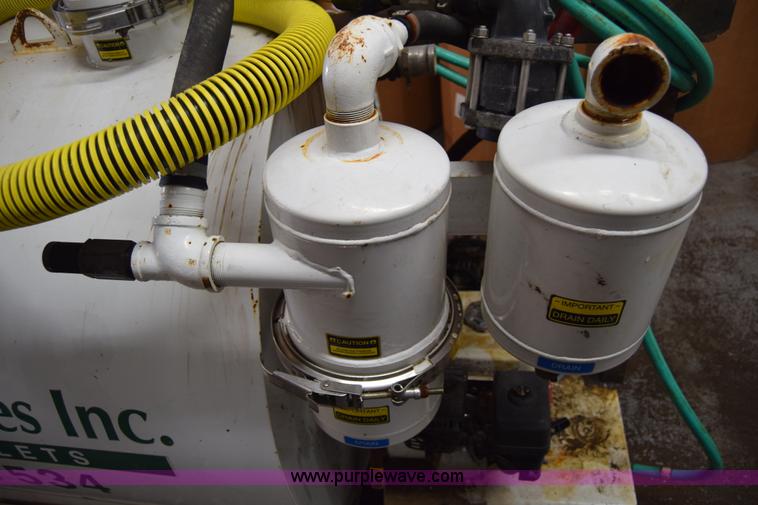 image for item BO9674 280 gallon slide-in steel vacuum slurry tank