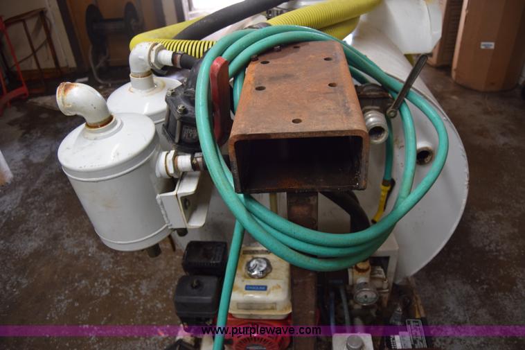 image for item BO9674 280 gallon slide-in steel vacuum slurry tank