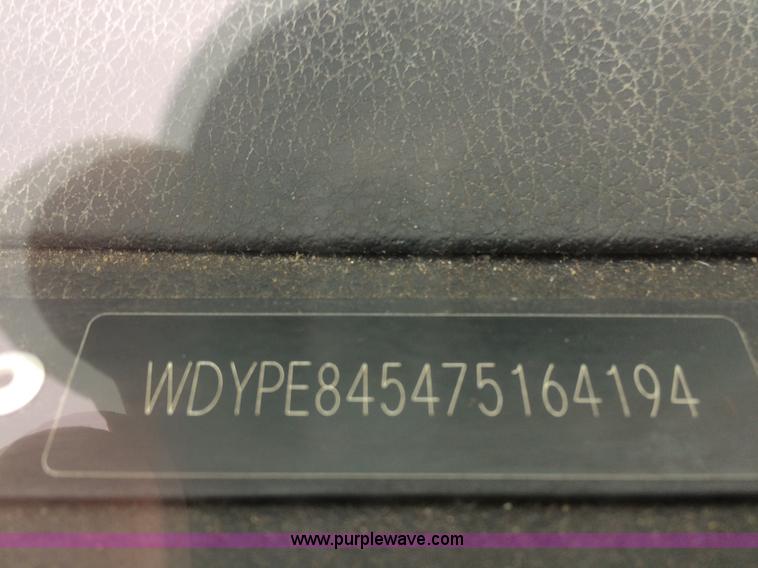 image for item E1348 2007 Freightliner Sprinter van