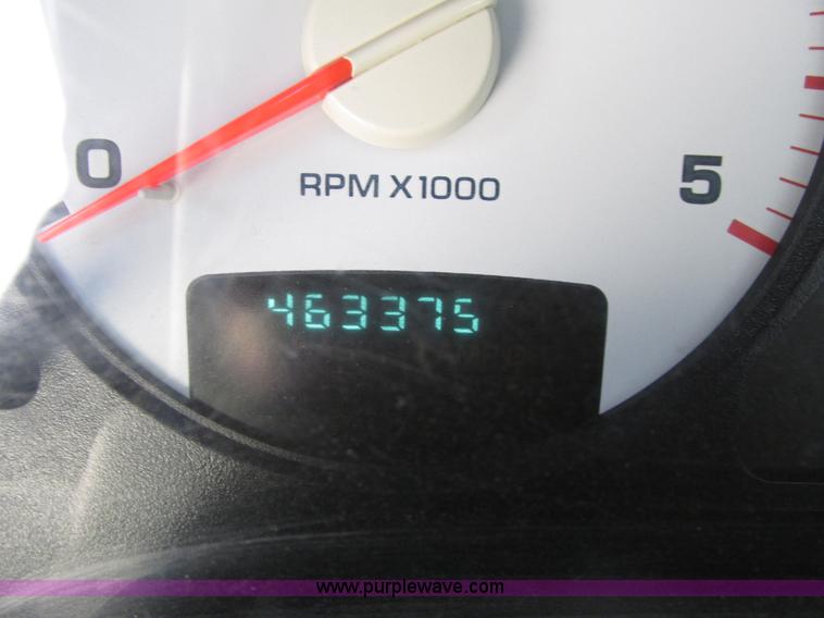 image for item H1063 2003 Dodge Ram 2500 SLT Quad Cab pickup truck