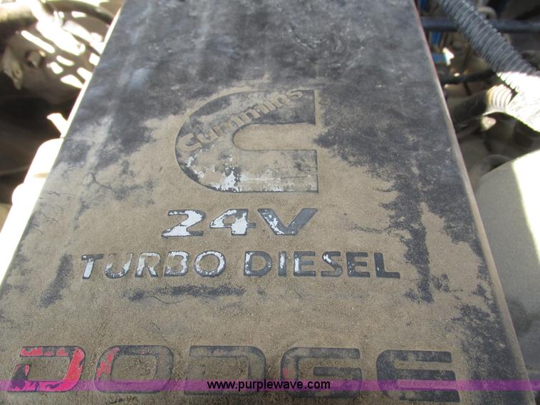 image for item H1063 2003 Dodge Ram 2500 SLT Quad Cab pickup truck