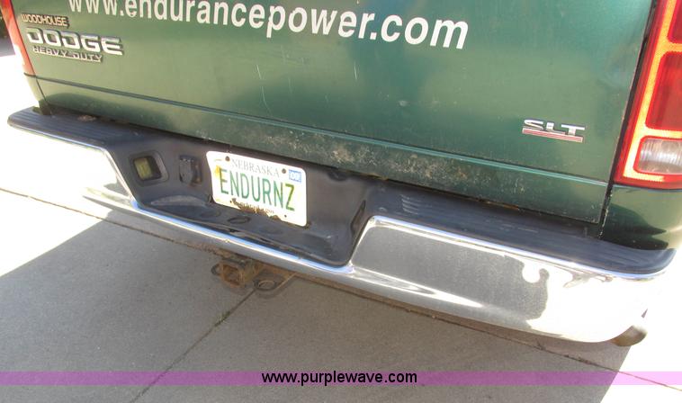 image for item H1063 2003 Dodge Ram 2500 SLT Quad Cab pickup truck