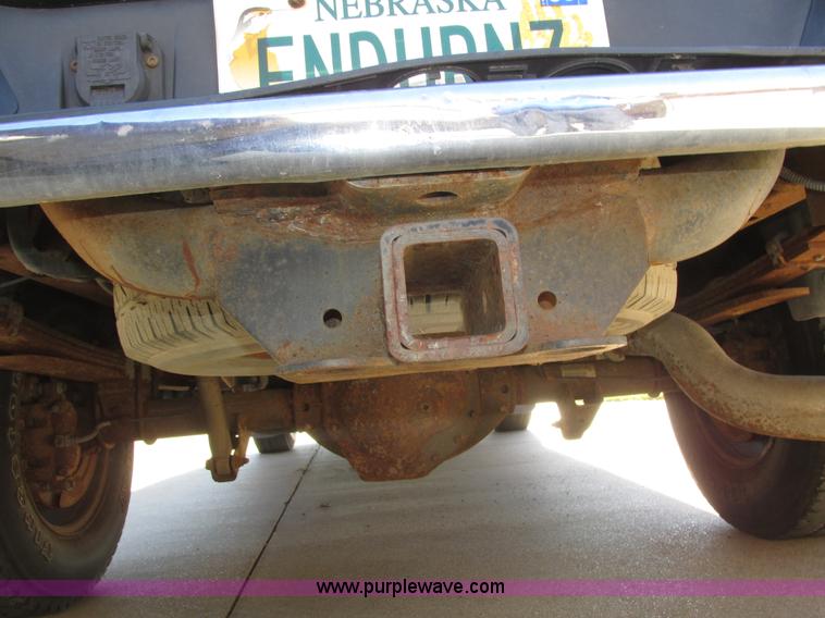 image for item H1063 2003 Dodge Ram 2500 SLT Quad Cab pickup truck