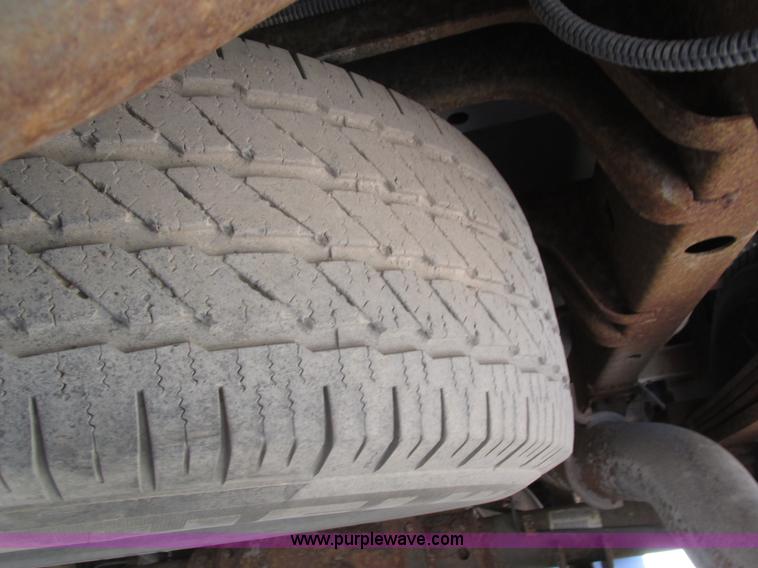 image for item H1063 2003 Dodge Ram 2500 SLT Quad Cab pickup truck